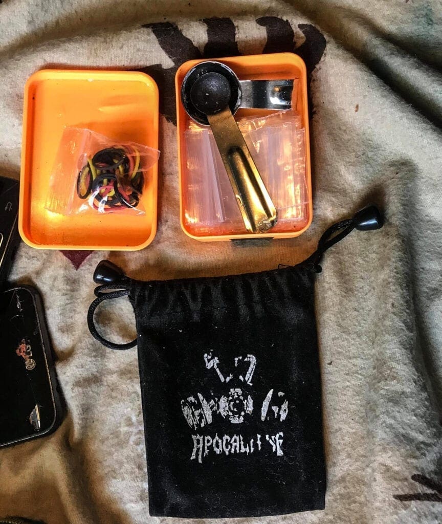A photo of equipment to use drugs.