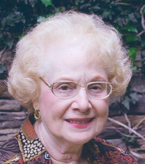 A photo of a pretty lady.