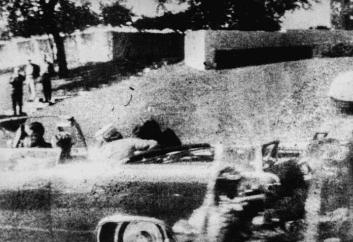 98A5343C-7CF3-445F-B0C9-C63892D46985 A back and white photo.