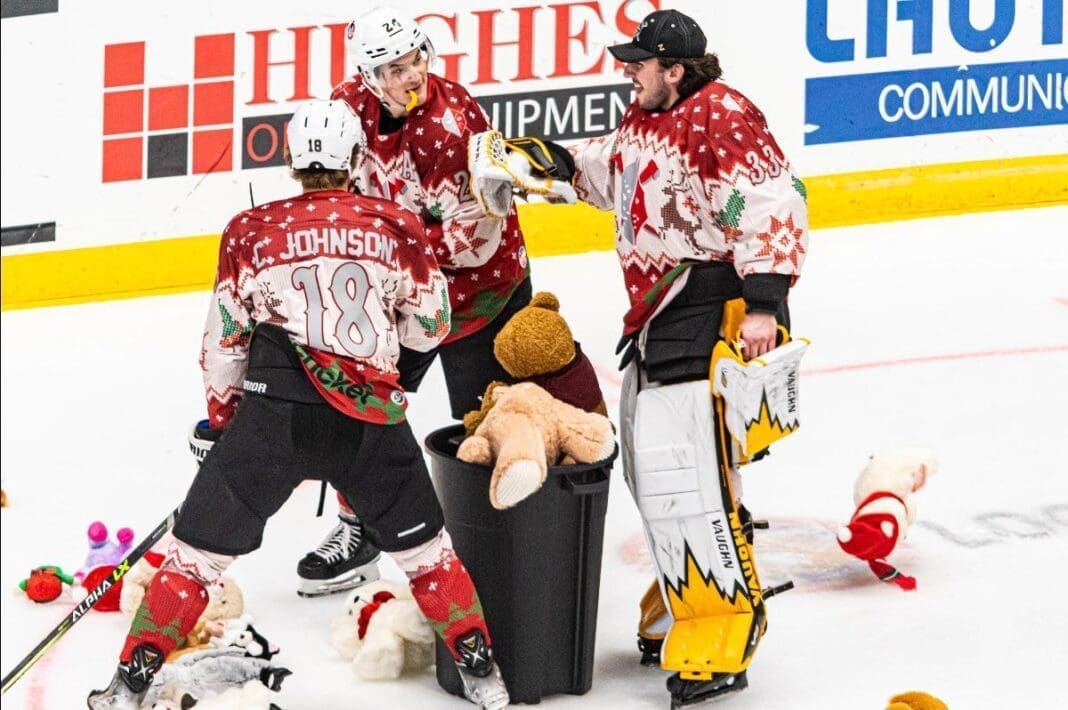 Three players collected teddy bears.