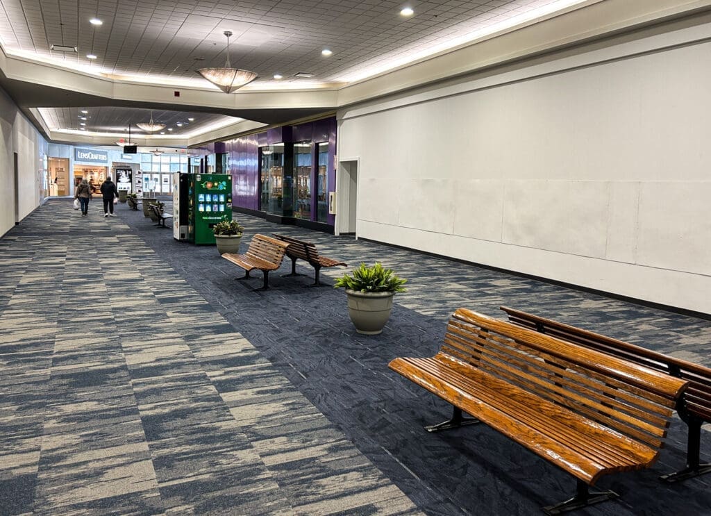 A hallway of a mall.