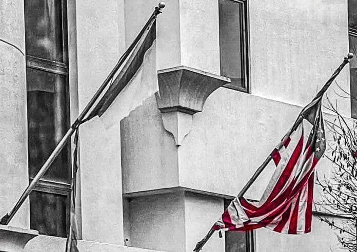 74E31A15-0E67-4359-9580-0620FF494C4F Two flags.