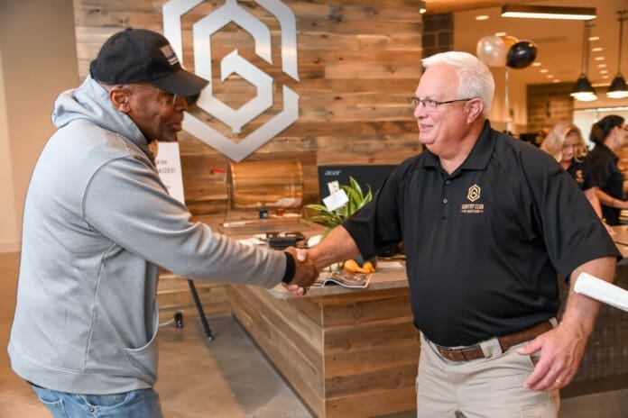 Guntry - Landsman - owner Two men saying hi.