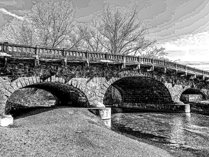 80868AFC-8EED-4FFC-9577-A6C88C519FBB A bridge.