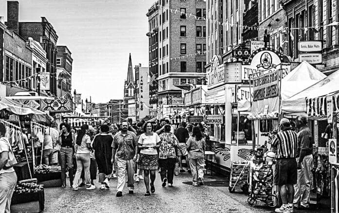 A black and white photo.